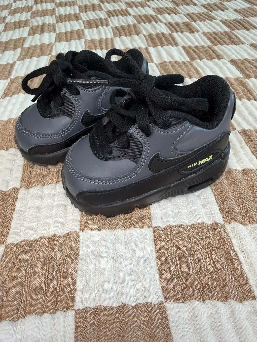 Nike Air Max 90 Dark Grey Black Toddler Sneakers